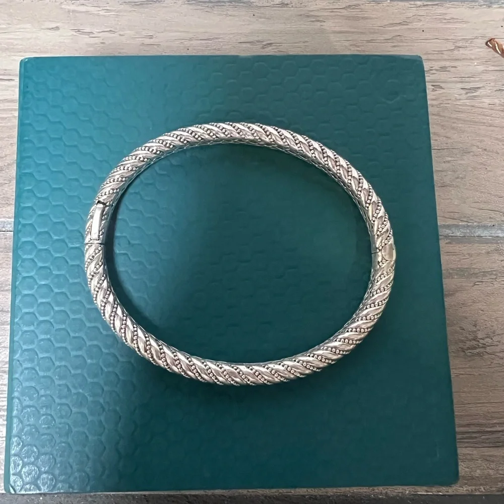 JAI by John Hardy‎ Andaman Sea Texture Hinged Bangle Bracelet 925 Silver NEW 26g